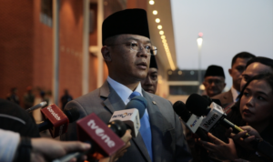 Menteri Luar Negeri (Menlu) Sugiono.